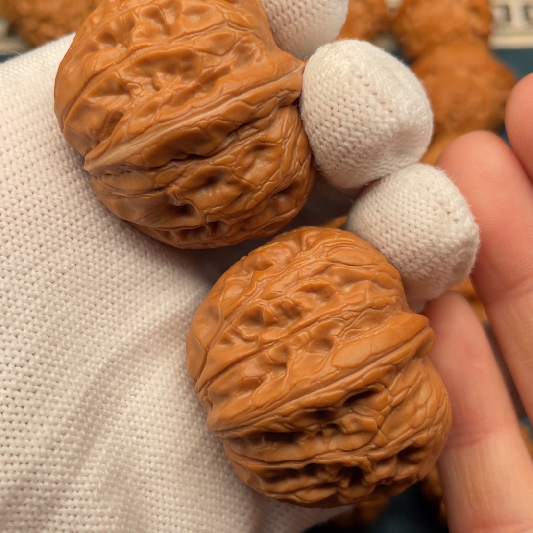 把件文玩核桃39全品红皮毕业元宝