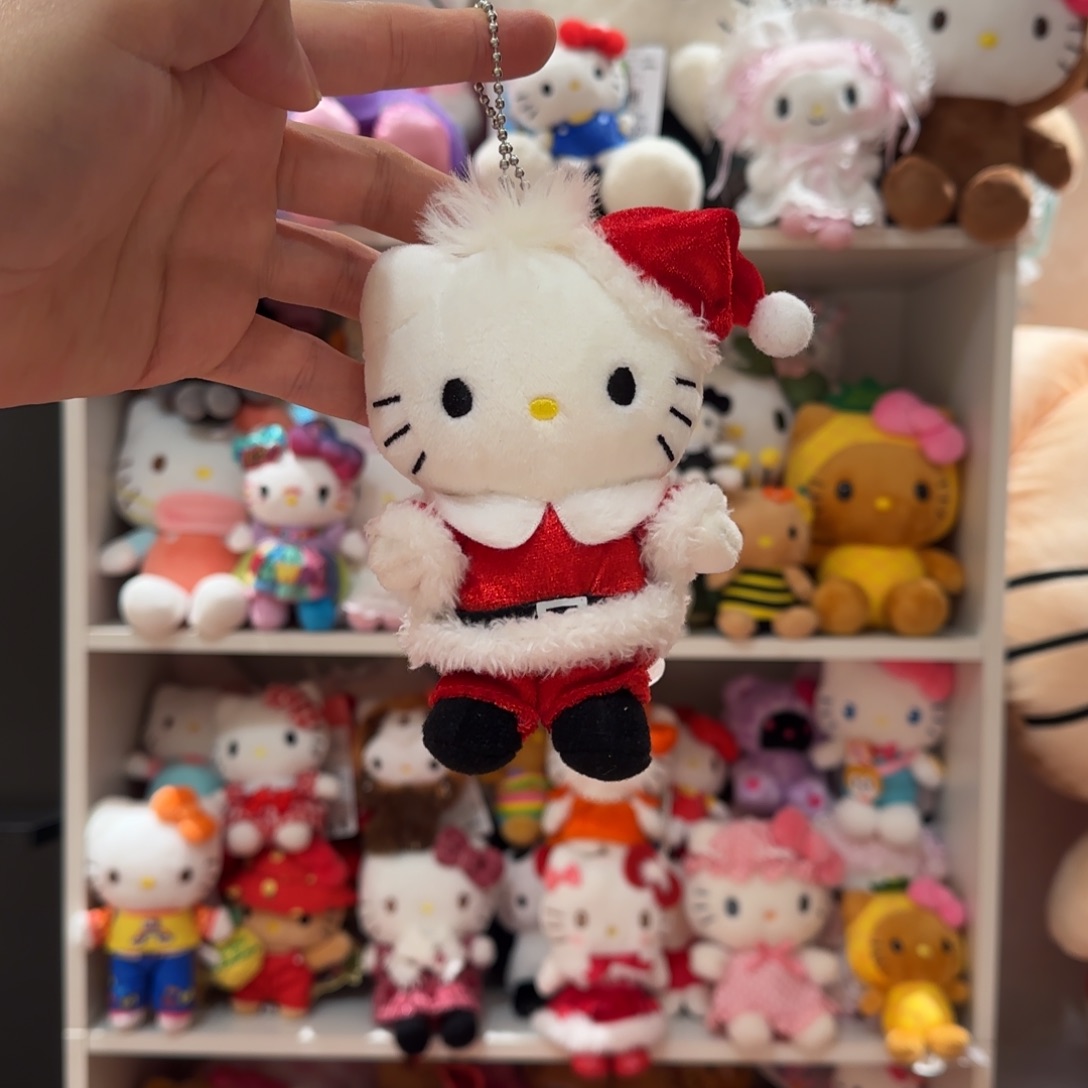 毛绒丹尼尔挂件ll