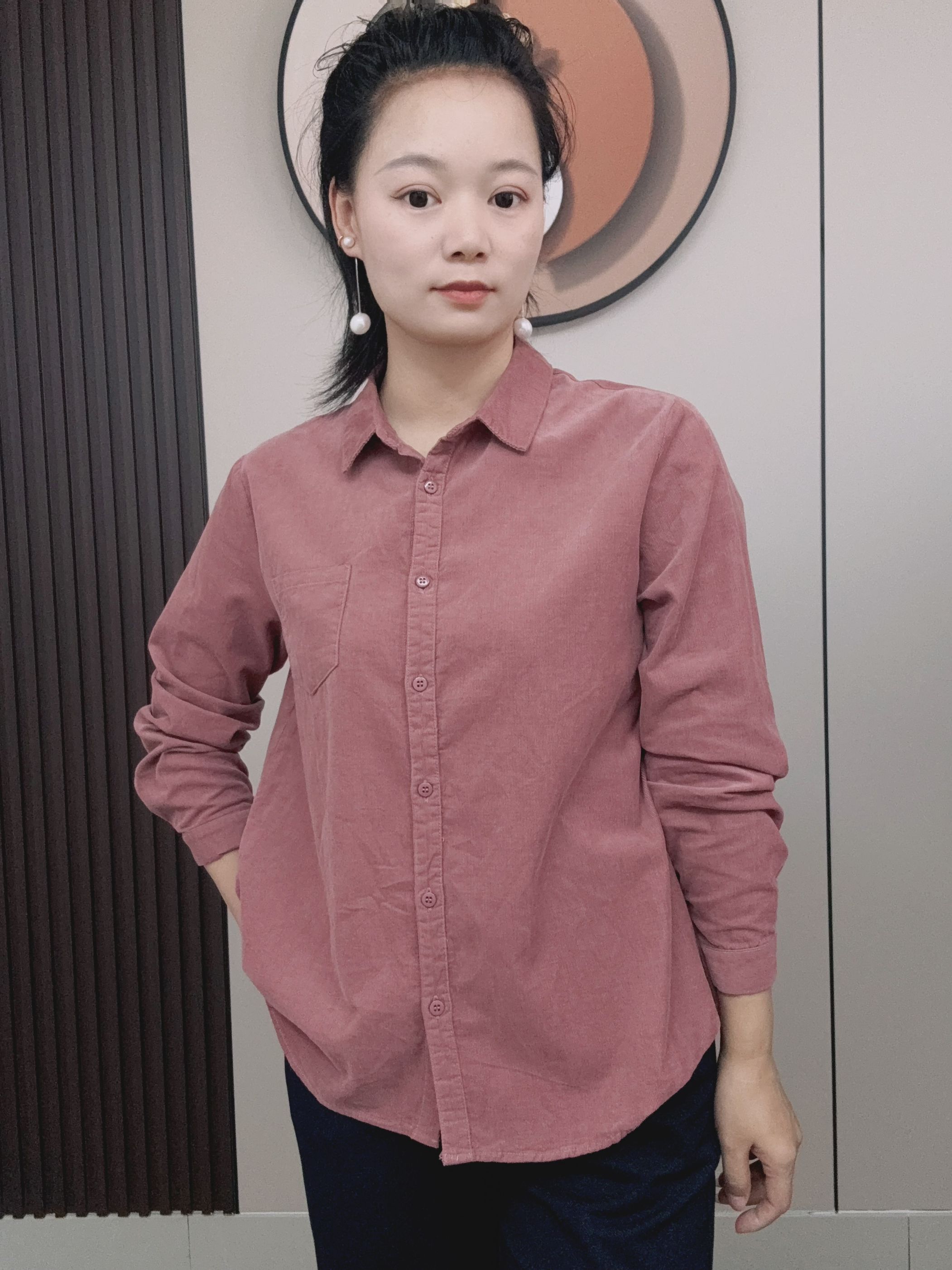 秋季新款纯棉灯芯绒长袖衬衫女宽松上衣中老年女款