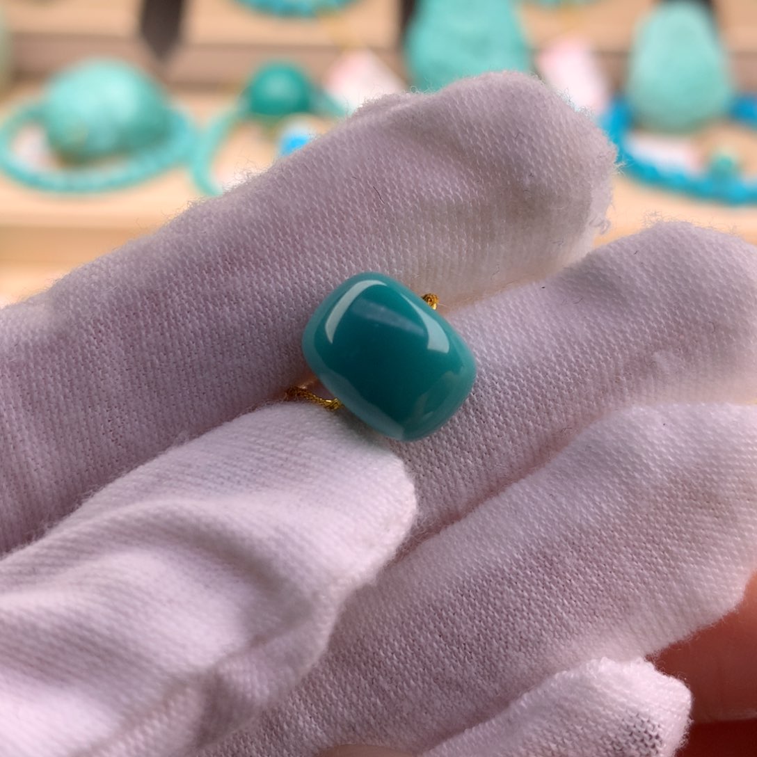 绿松石珠宝奇石未镶嵌12.2*9.1mm