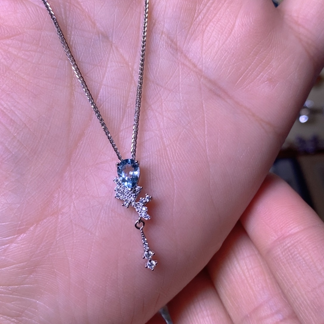 鲟***海蓝宝石银S925镶嵌吊坠(不含链)