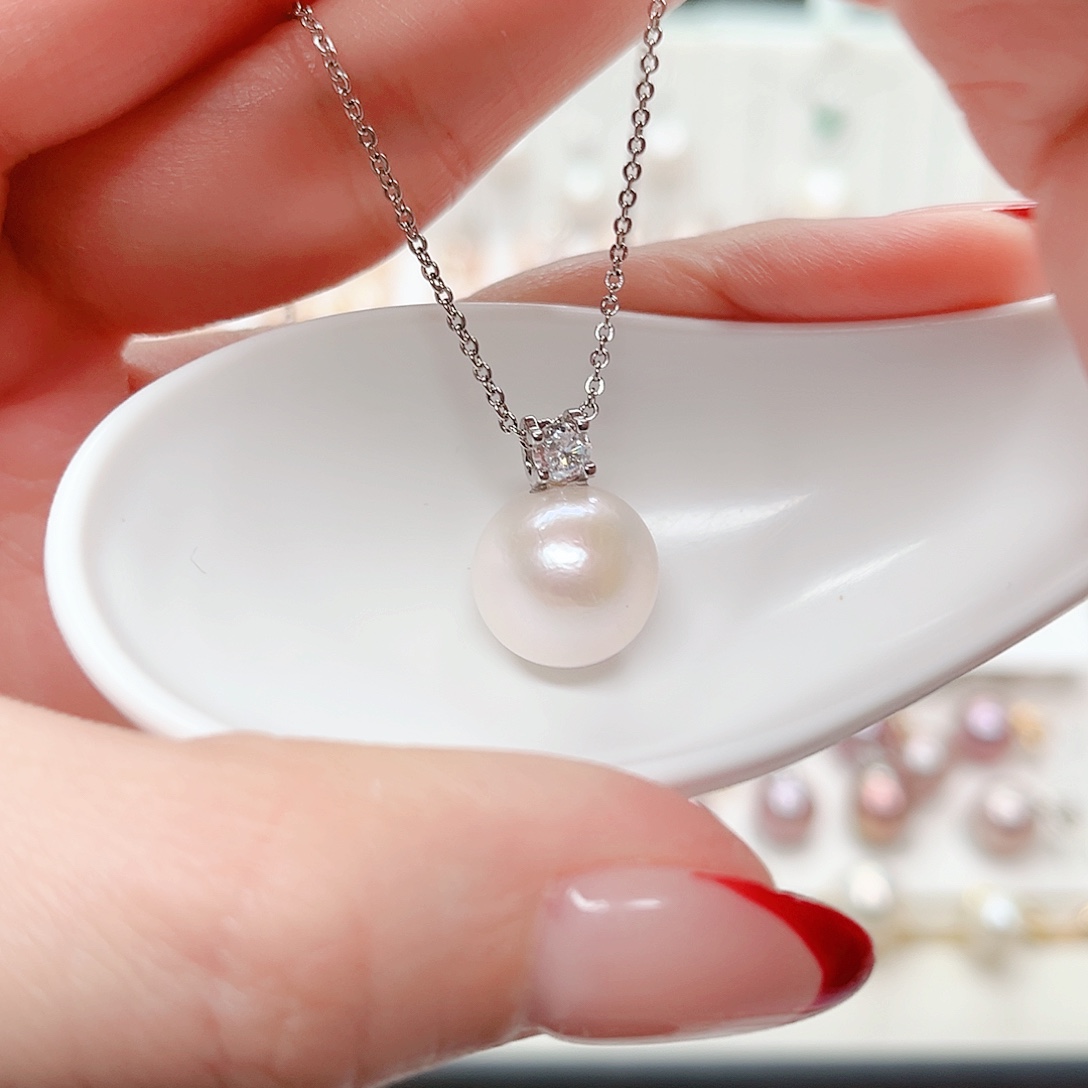 淡水珍珠吊坠(赠链)合金