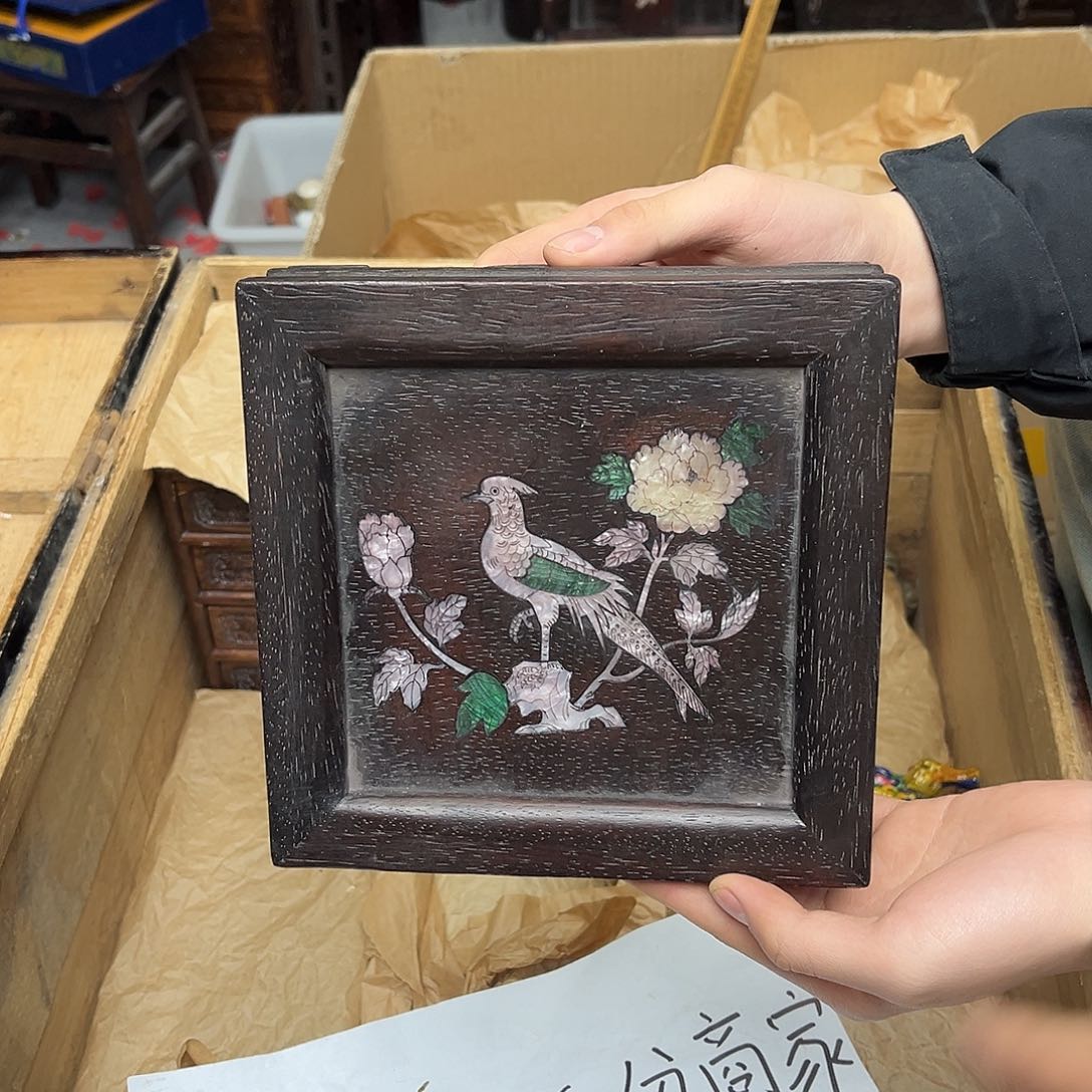 大叶紫檀（黑酸枝木类）