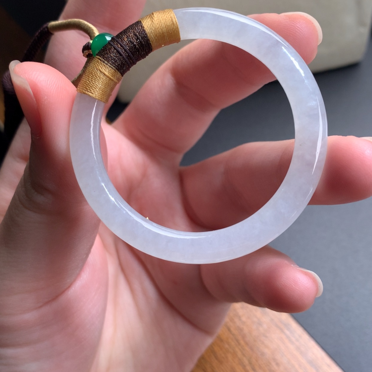 【闪购商品】翡翠颈饰未镶嵌手镯:41圈口