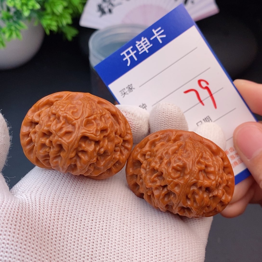 文玩核桃把件45宫灯79