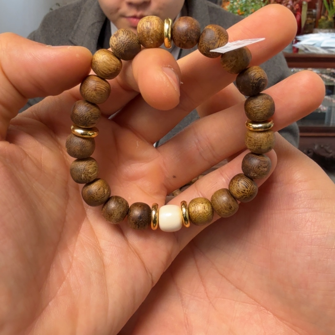 沉香手串高等级老型10mm diy 猛犸