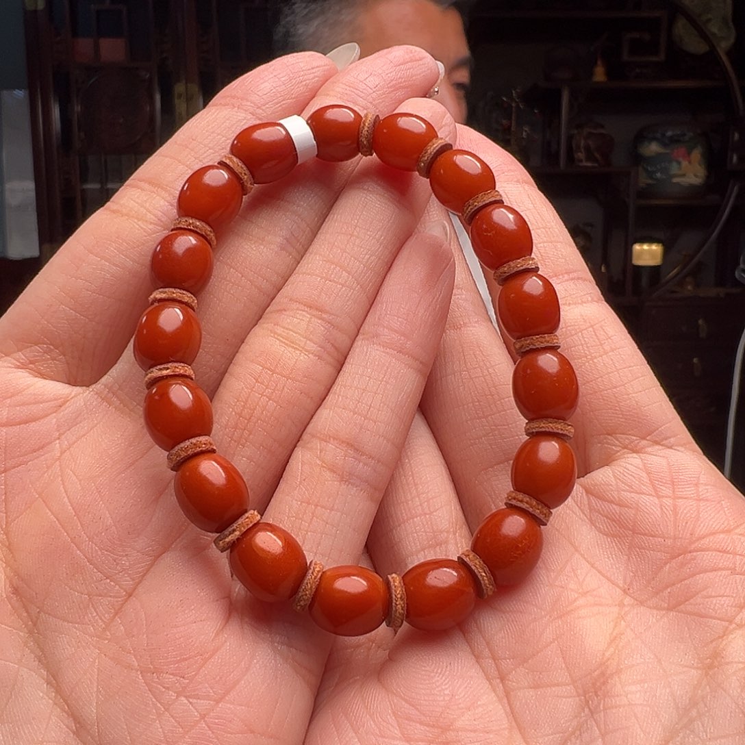 琥珀裸石未镶嵌XD027。8mm