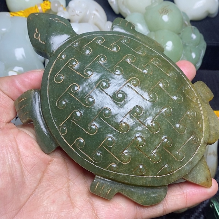 和田玉颈饰未镶嵌风**过
