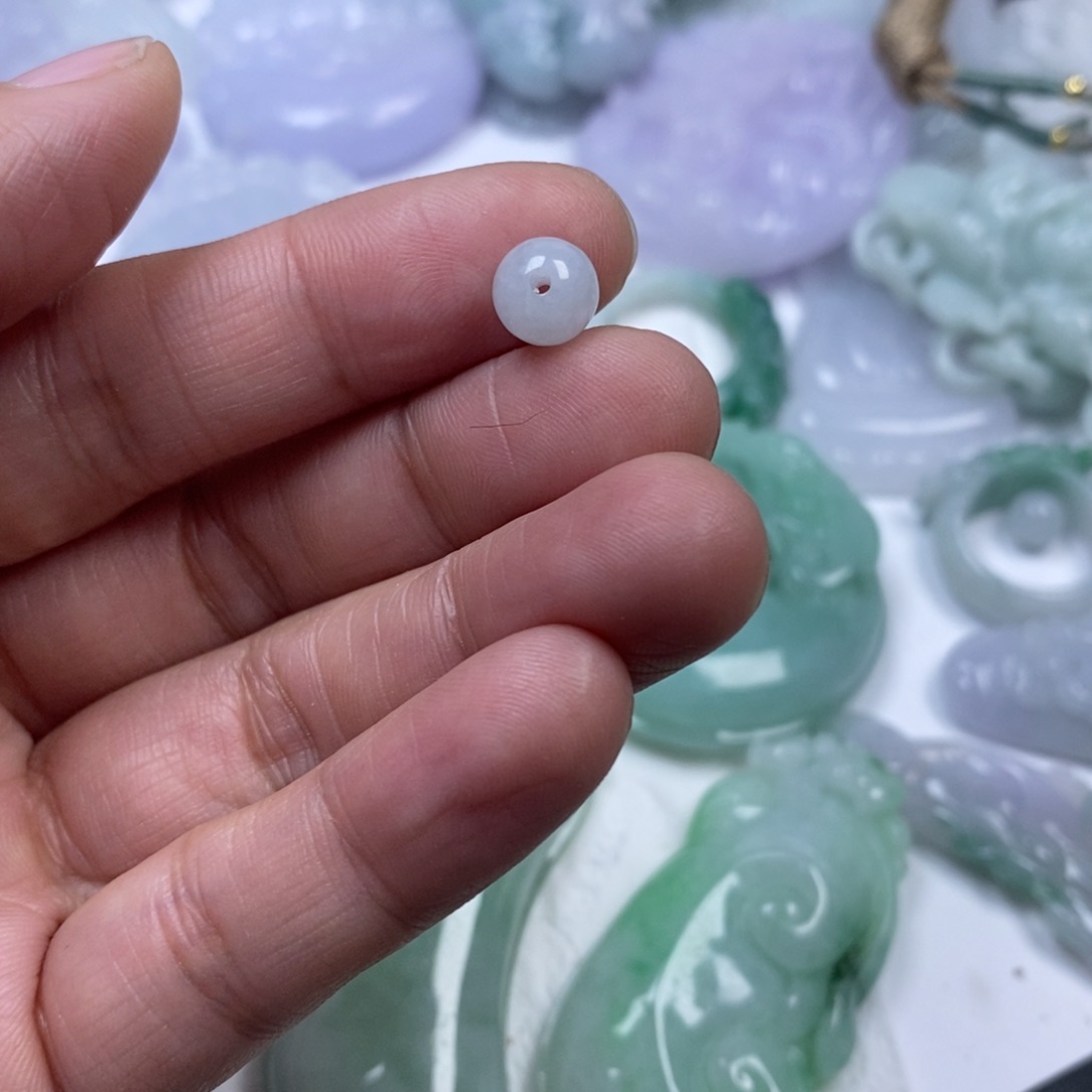 颈饰未镶嵌翡翠J**e翡翠