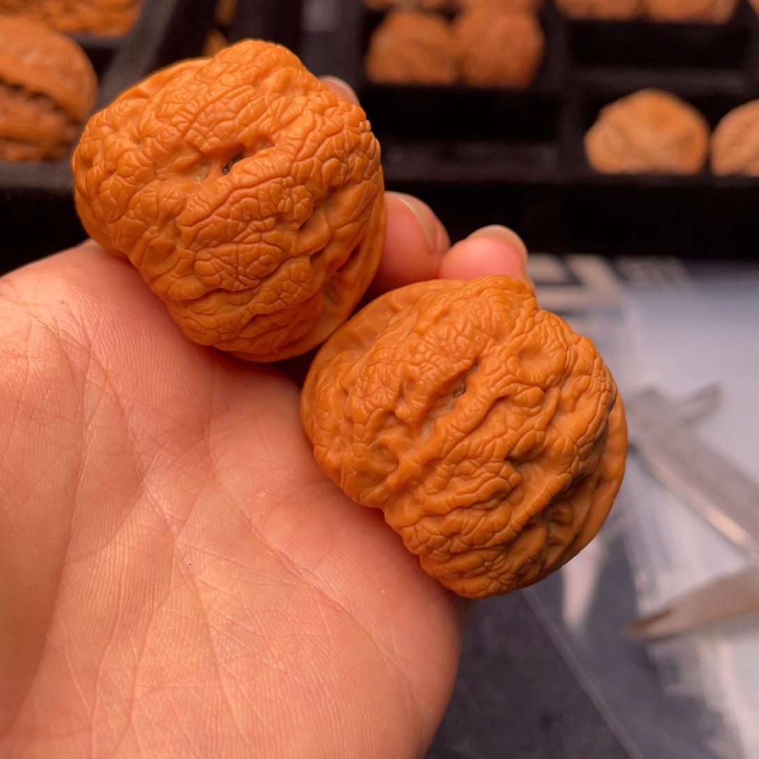 文玩核桃吊坠秦岭核桃40