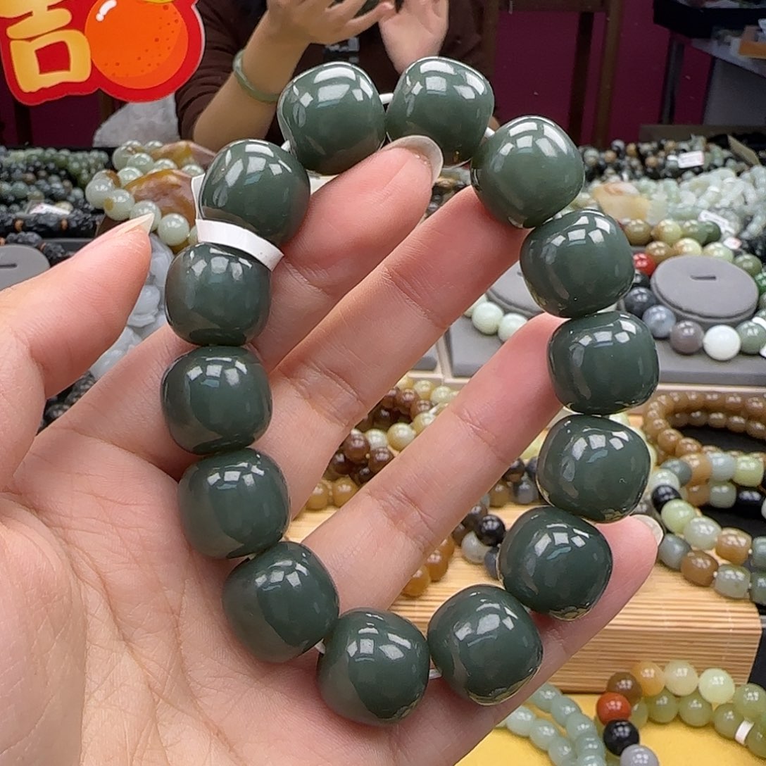 和田玉手链未镶嵌