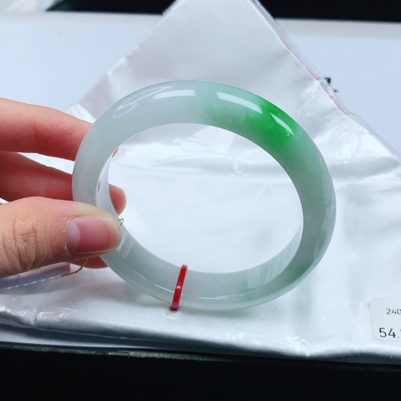 【闪购商品】翡翠手镯未镶嵌天然缅甸a货手镯54+