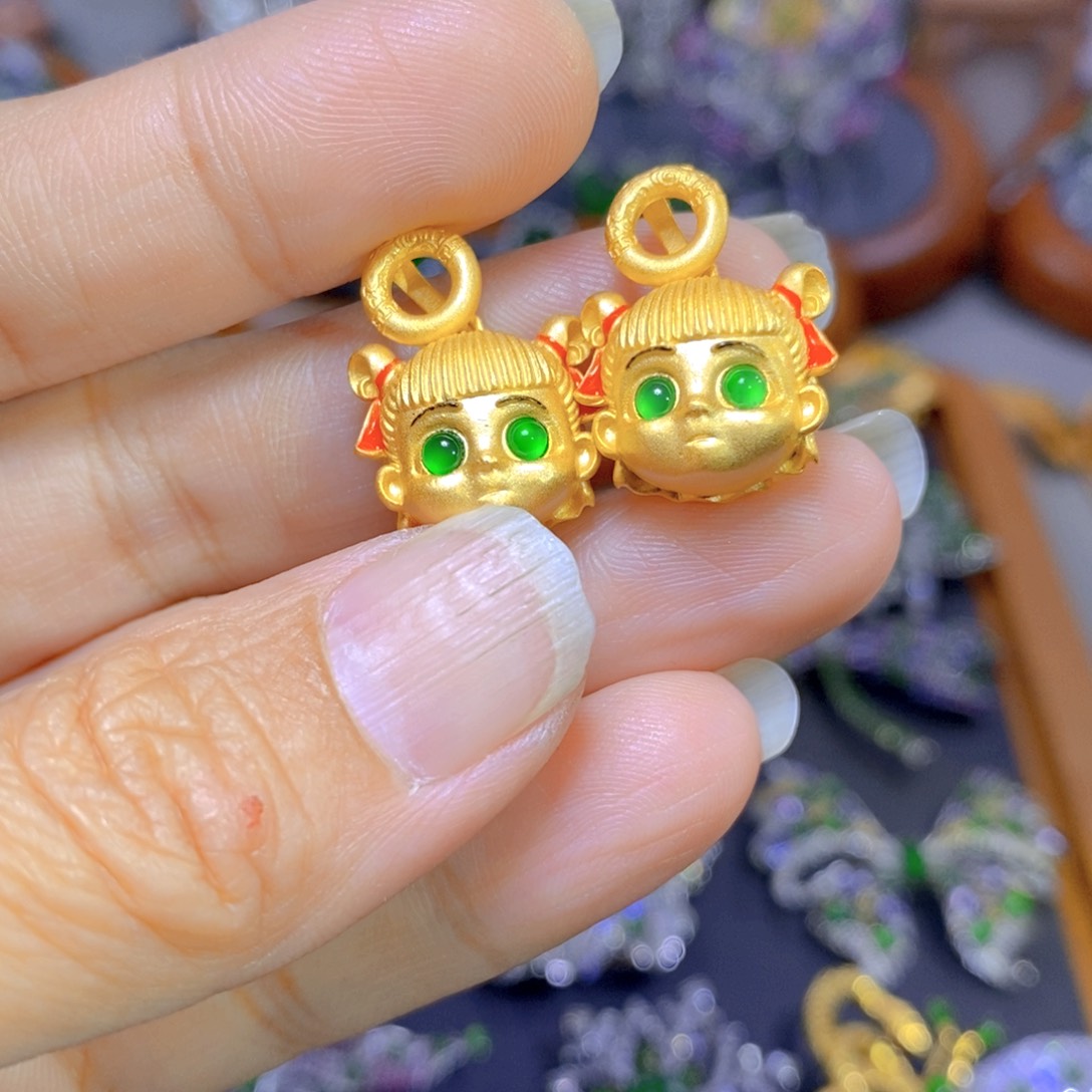 翡翠颈饰银S925镶嵌多样性发其一