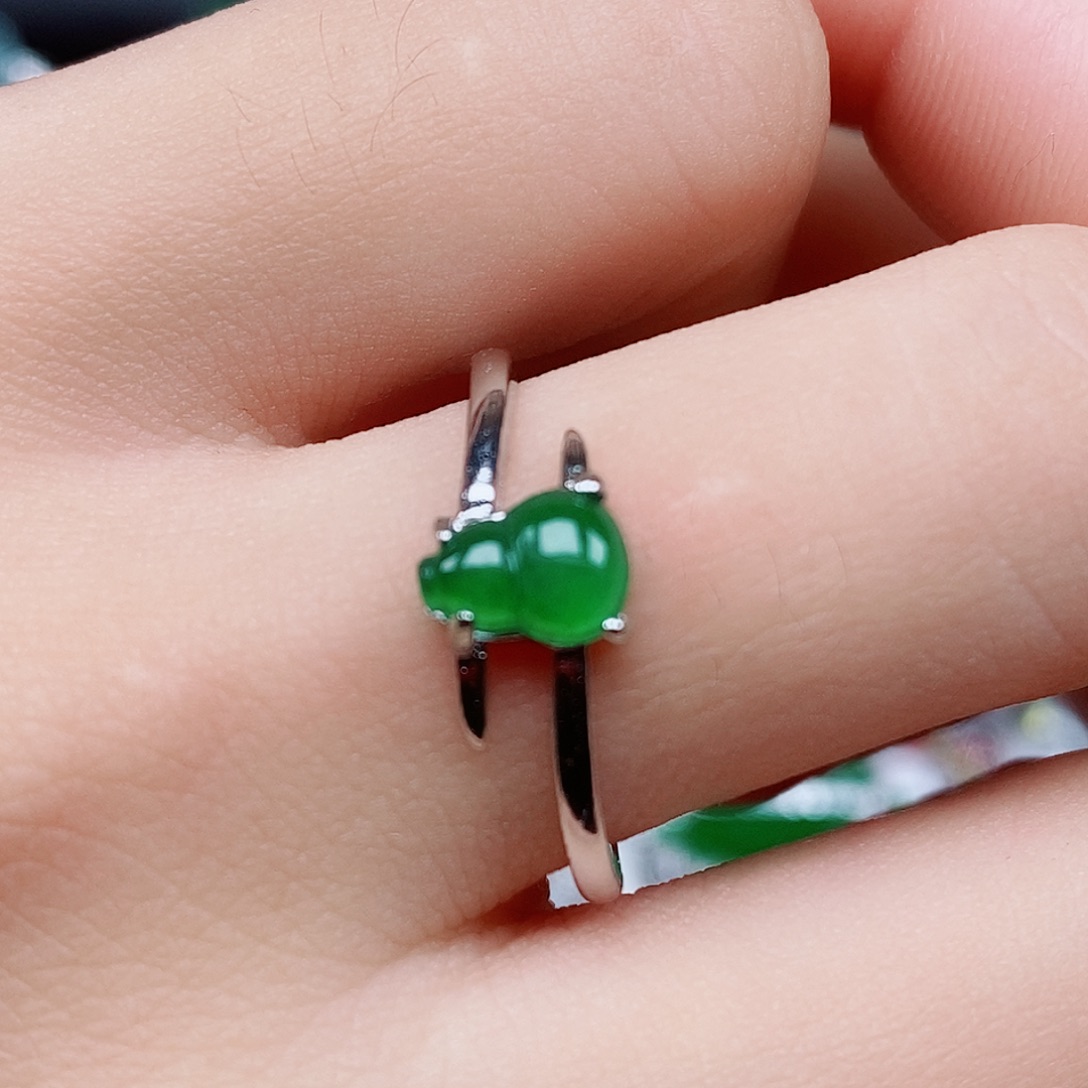 翡翠戒指银S925镶嵌戒指