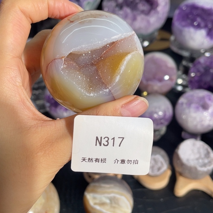 未镶嵌大型摆件（非配饰）水晶