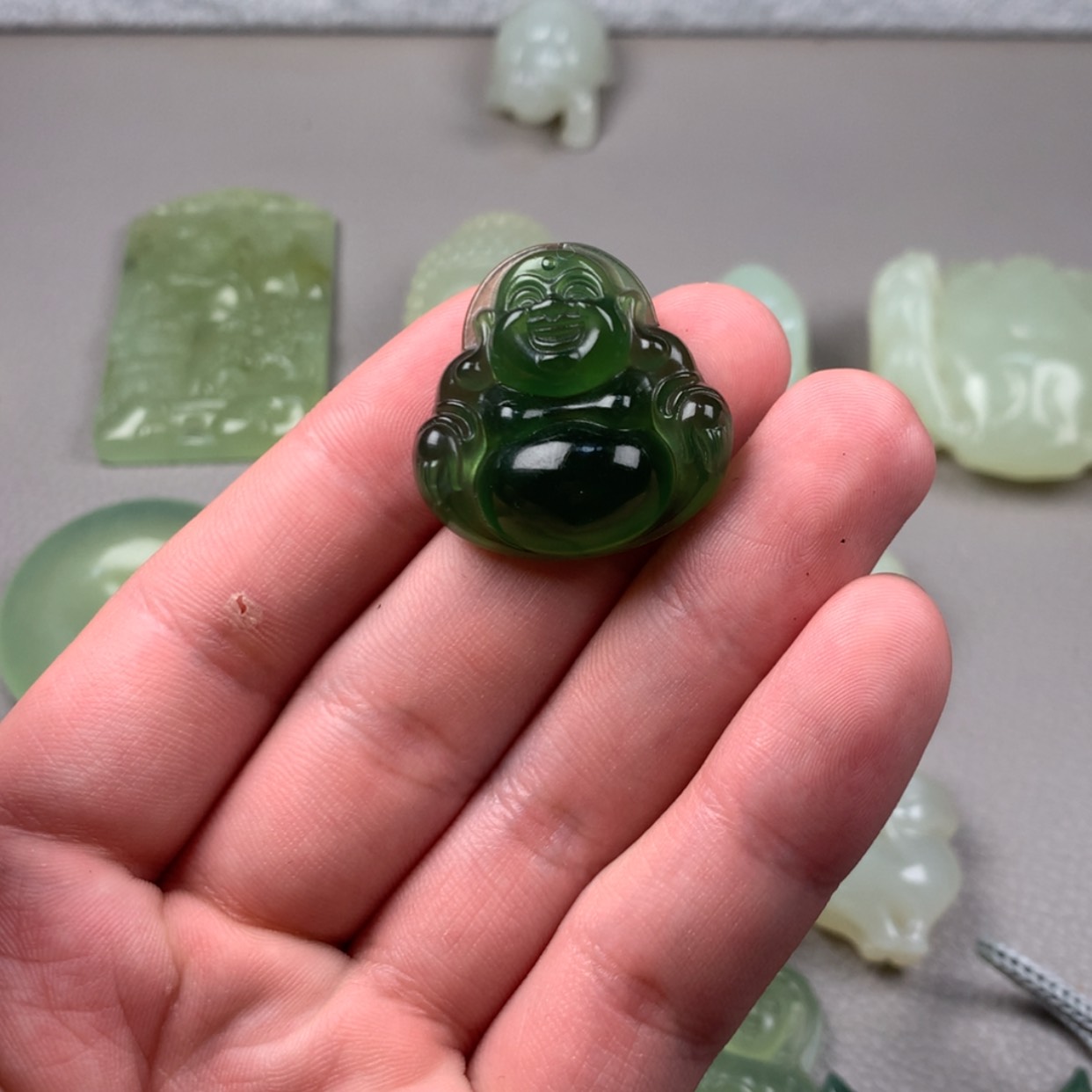 【闪购商品】蛇纹石玉未镶嵌岫玉