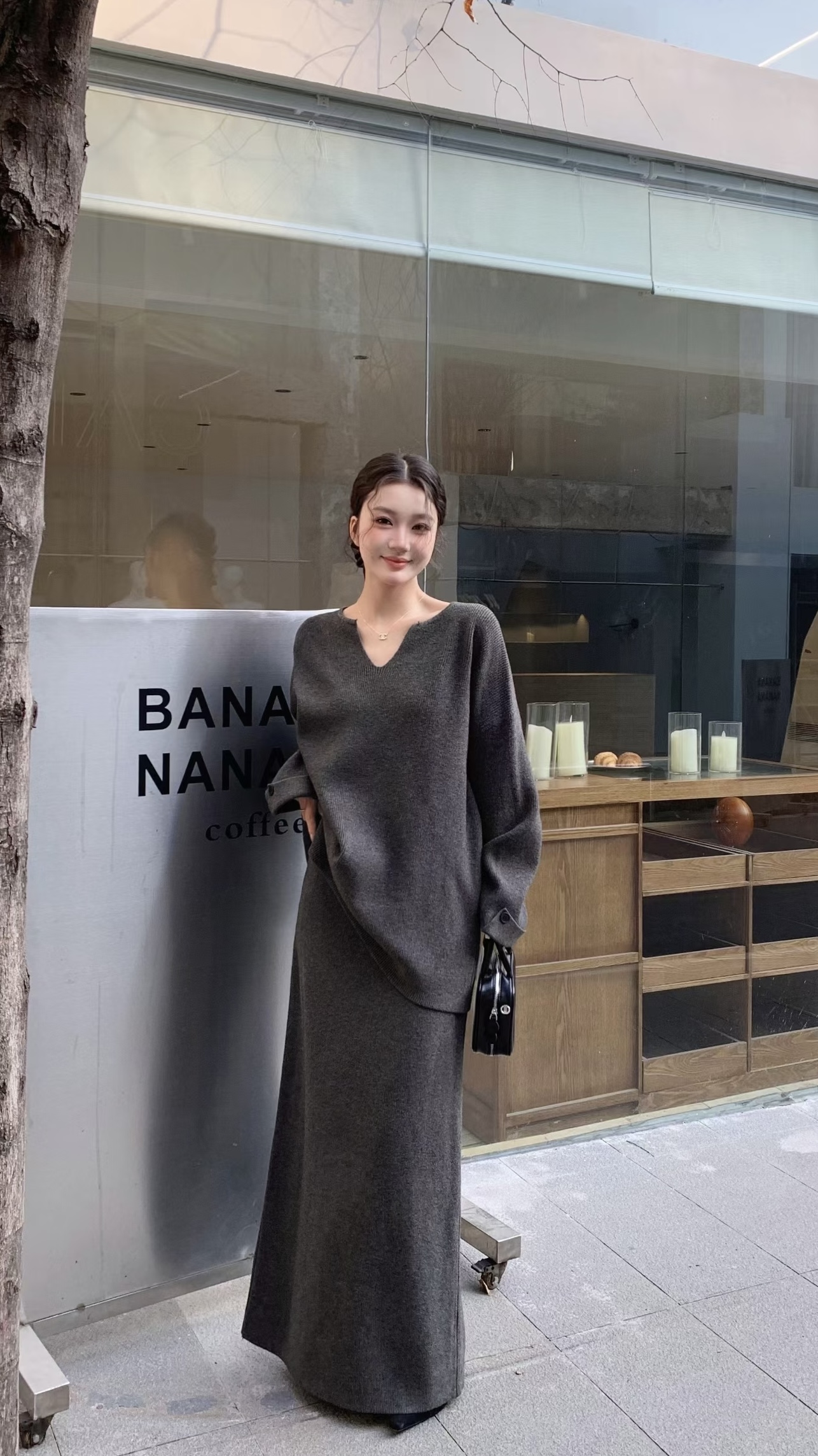 秋冬时尚套装慵懒风气质V领宽松针织休闲毛衣高腰半身长裙两件套