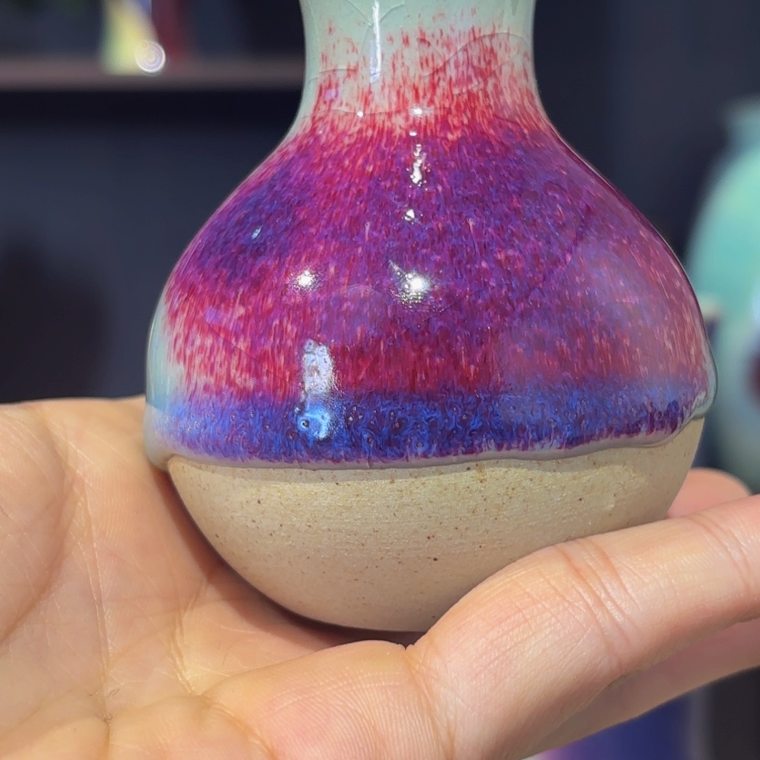 紫****陶陶瓷工艺艺术豆豆瓶