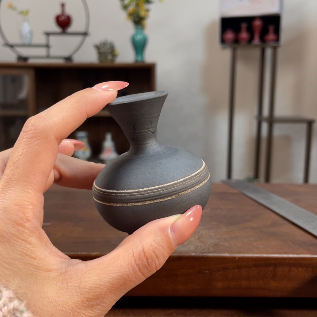 景德镇陶瓷小花瓶