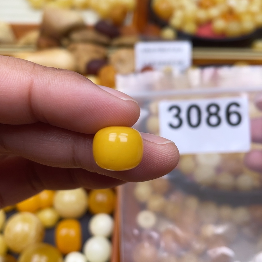 琥珀珠宝奇石未镶嵌12.3 粉