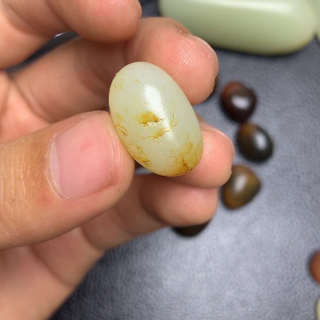 和田玉未镶嵌摆件