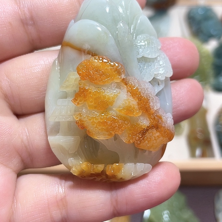 岫玉吊坠(赠链)未镶嵌