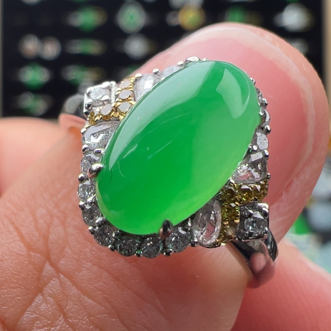 翡翠18K金镶嵌戒指蛋面10.3