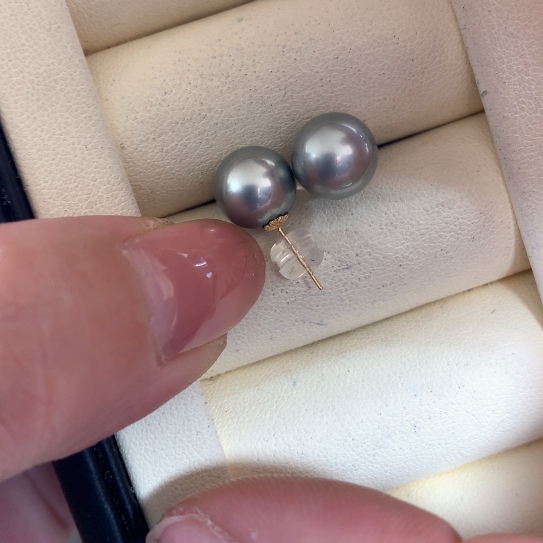 海水珍珠耳饰18K金镶嵌