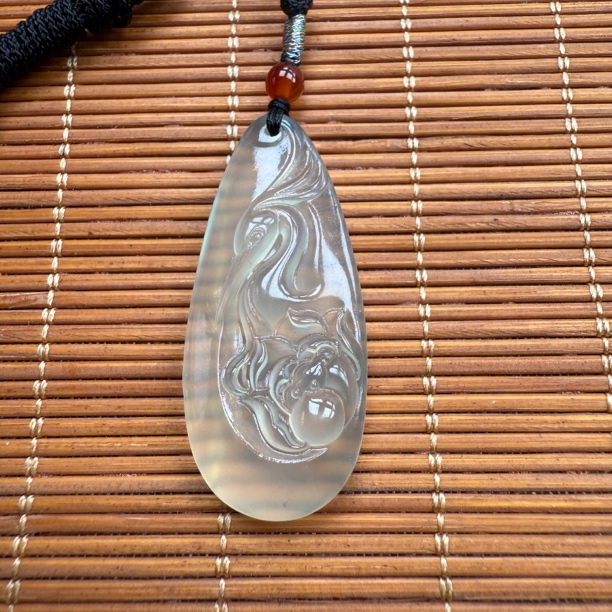 女款冰透精美吊坠39x6高冰