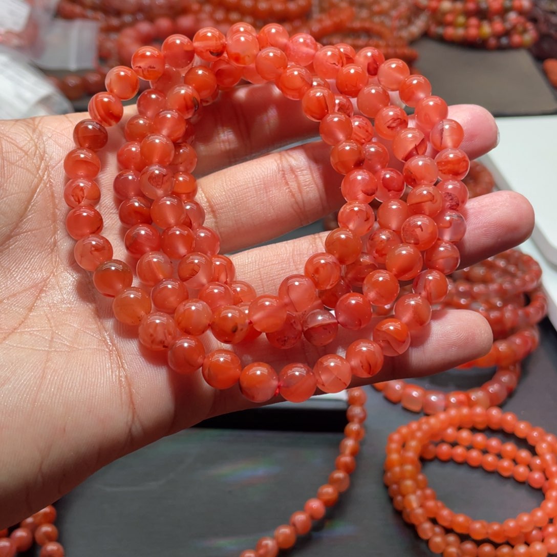 南红玛瑙手链未镶嵌