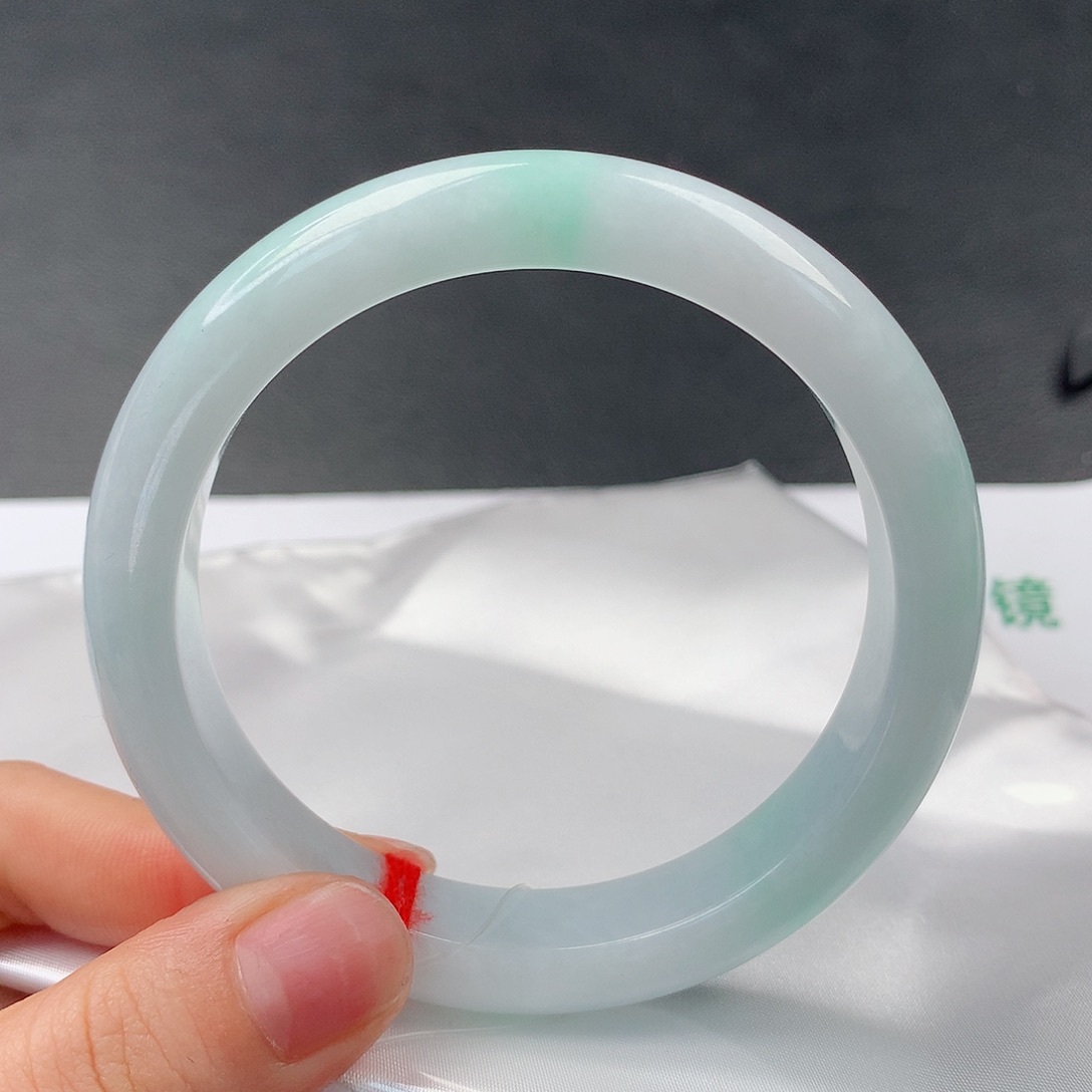 翡翠手镯未镶嵌0094正60