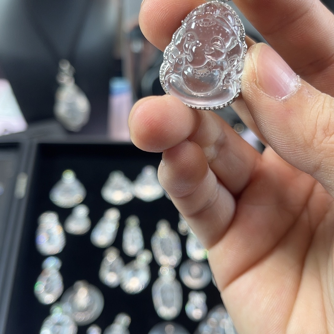 雪***痘石英质玉银S925镶嵌颈饰