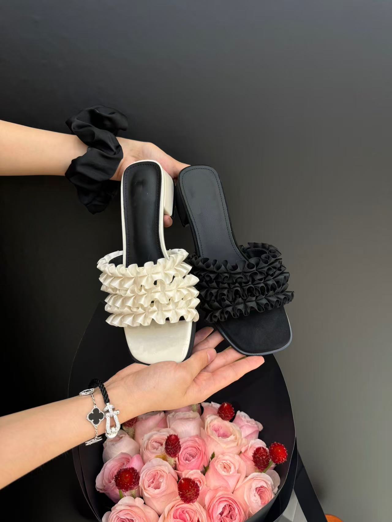 23360，bao时尚款式拖鞋