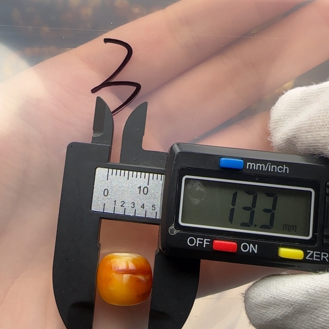 琥珀裸石未镶嵌琥珀蜜蜡