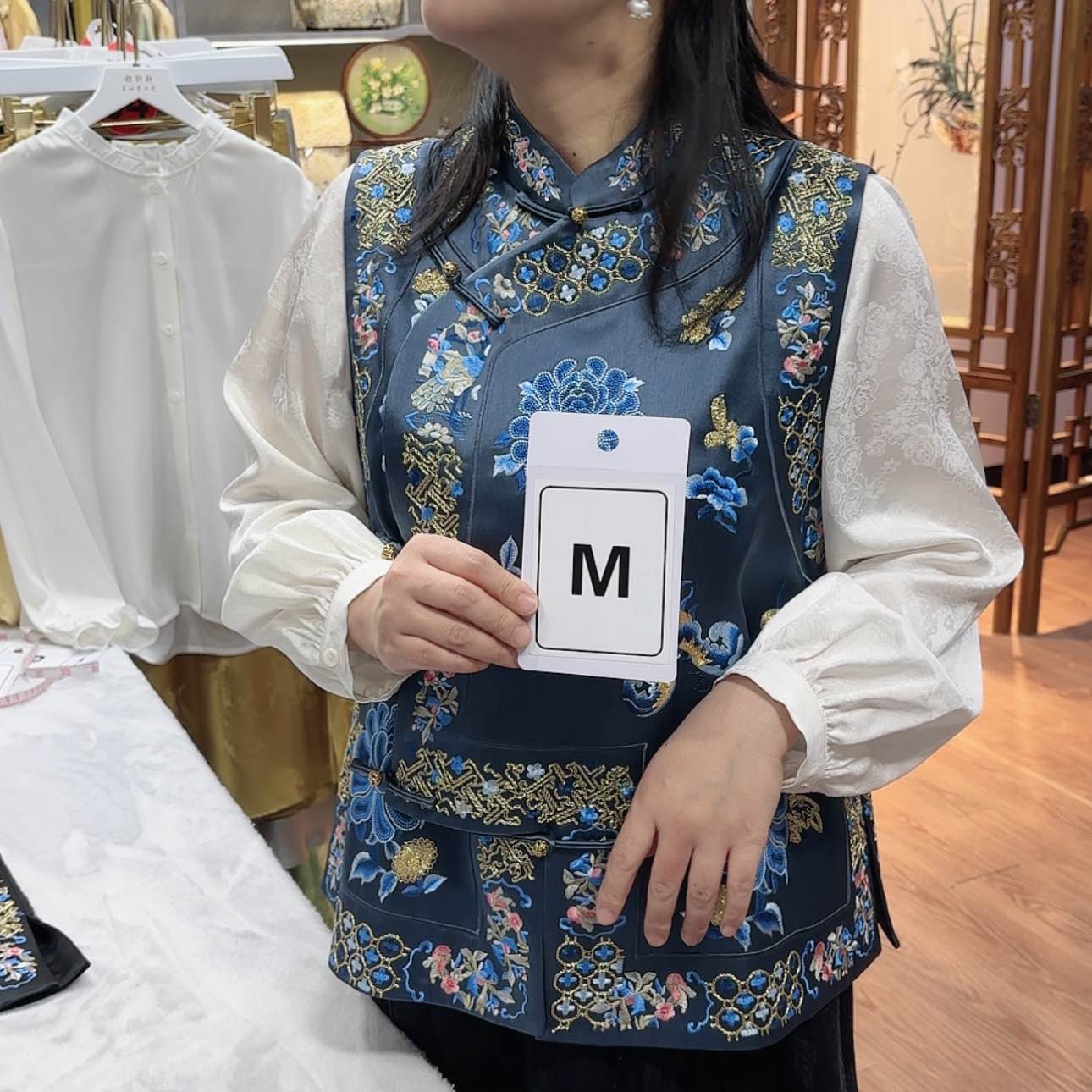 【闪购商品】织绣二*非遗传承人的传承