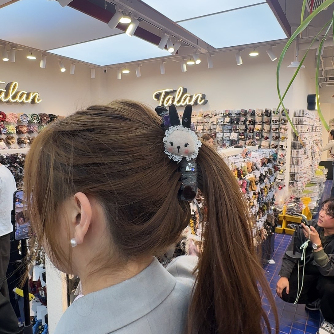 布艺非金属紫色小兔子香蕉夹