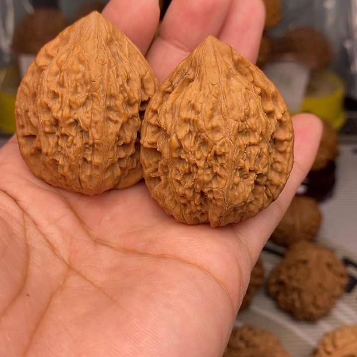 把件桃核Q**7野鸡心