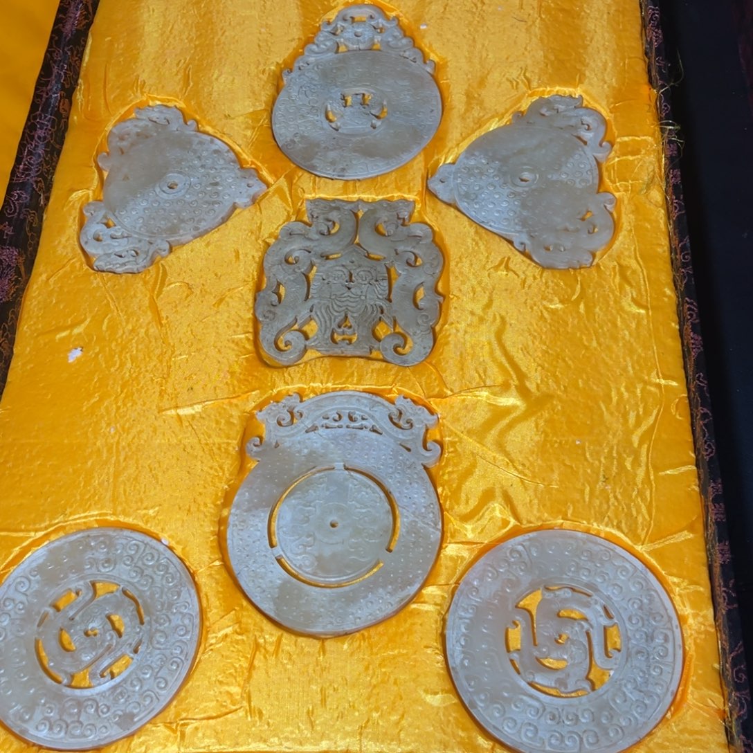 官方链接一物一图发货。底槽青