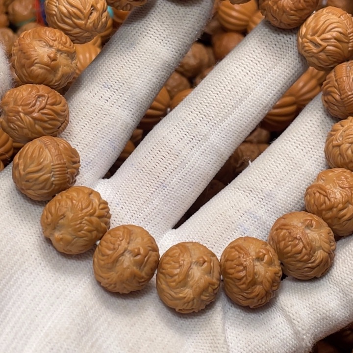 猴头核桃手串宣****哥悟空