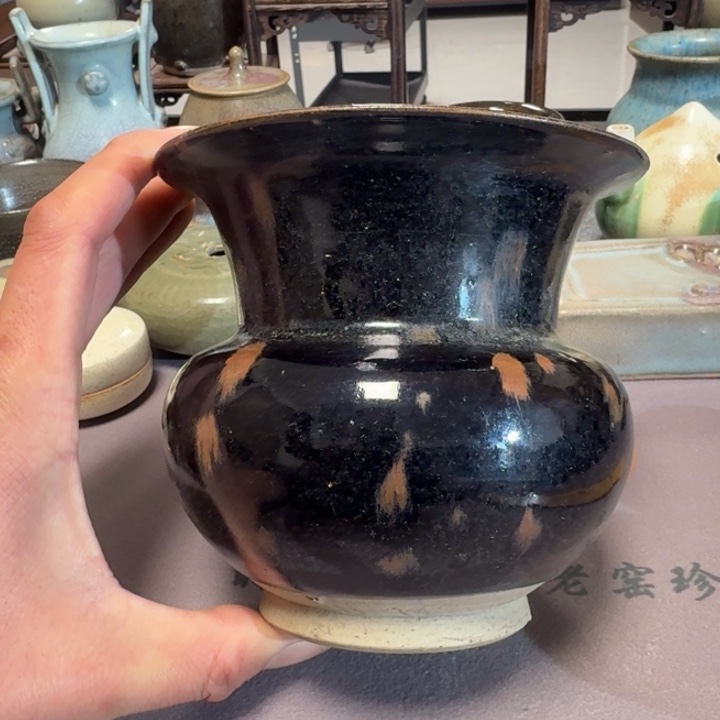 华***中摆件时观收藏，亏本冲量