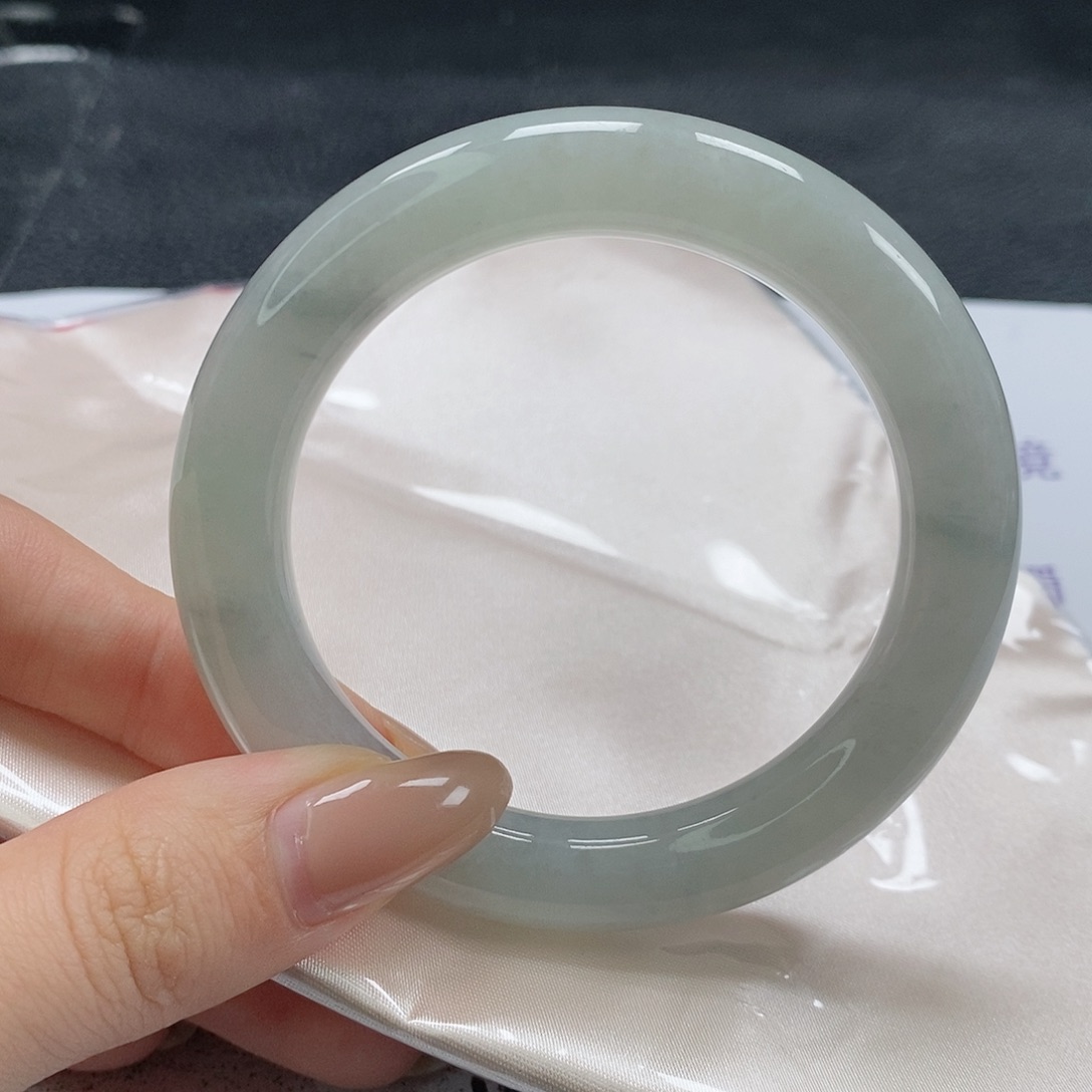 【闪购商品】翡翠手镯（圆镯）未镶嵌466号