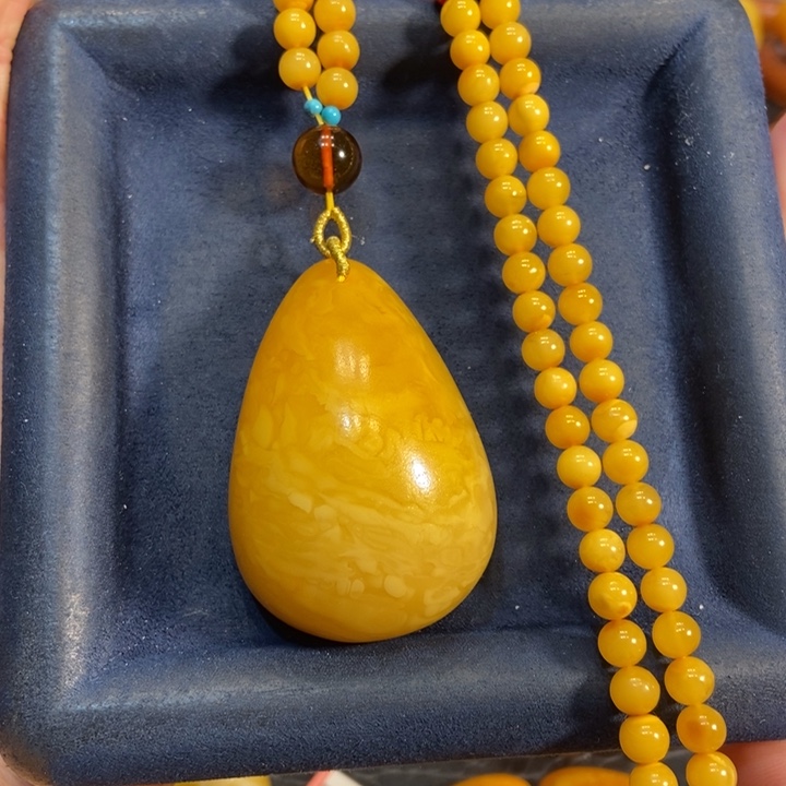 蜜蜡颈饰未镶嵌蜜蜡