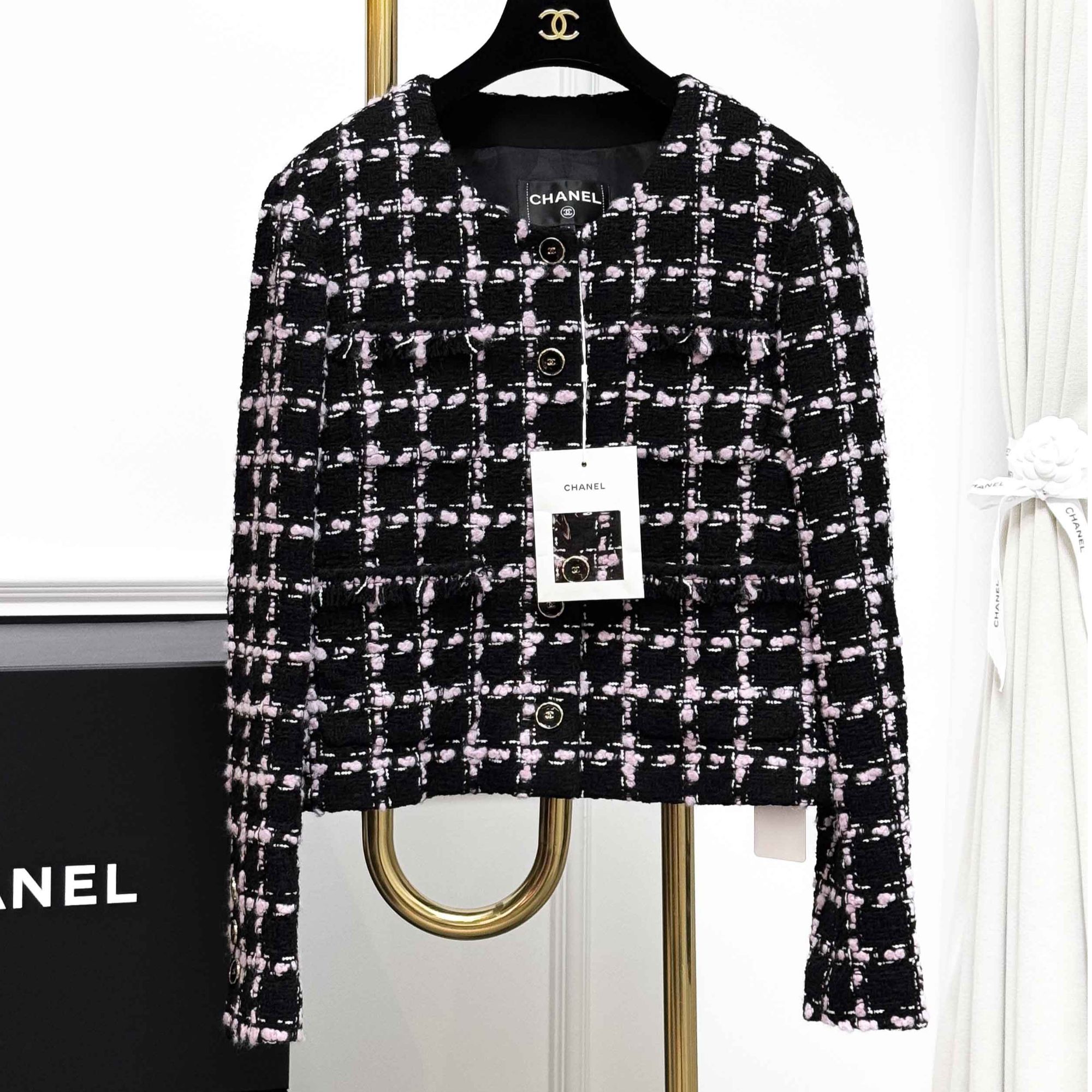 99新 Chanel/香奈儿 40码25B黑拼粉色格子 长袖 圆领 编织 外套 