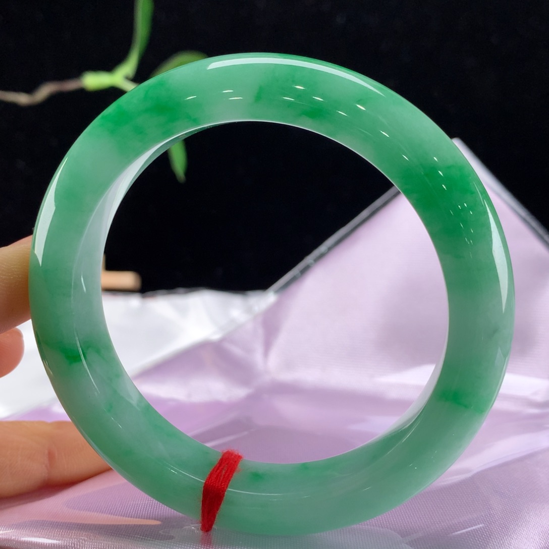 翡翠手镯未镶嵌111-0673