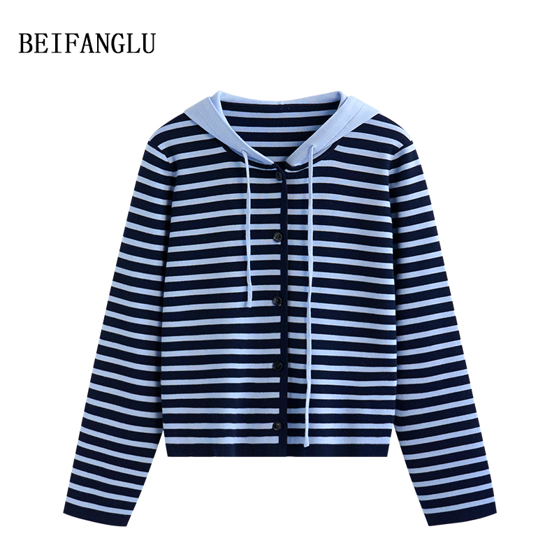 北方鹿 细腻亲肤不扎！精纺羊毛2025早春连帽条纹针织开衫女W8201