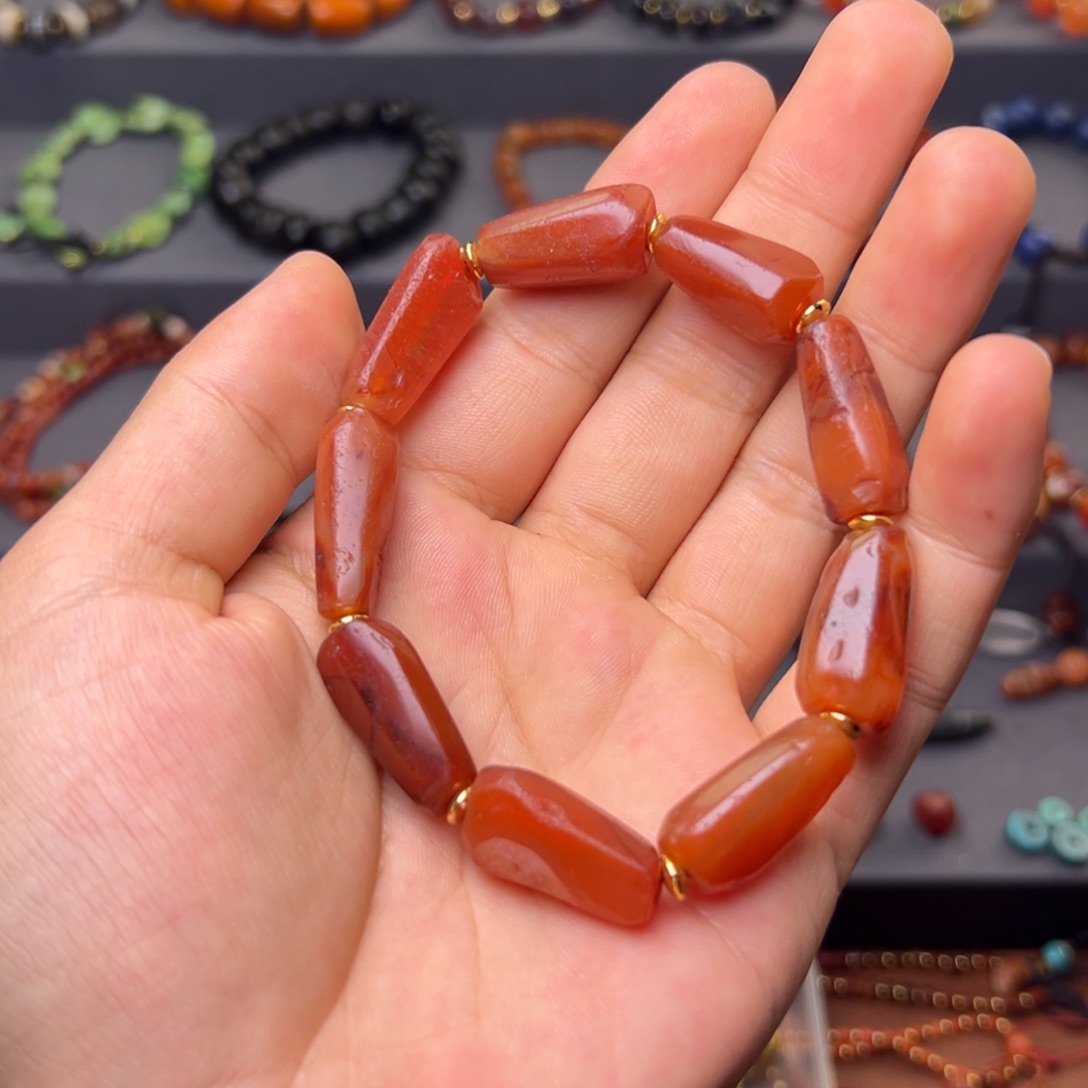 玛瑙/玉髓合金颈饰