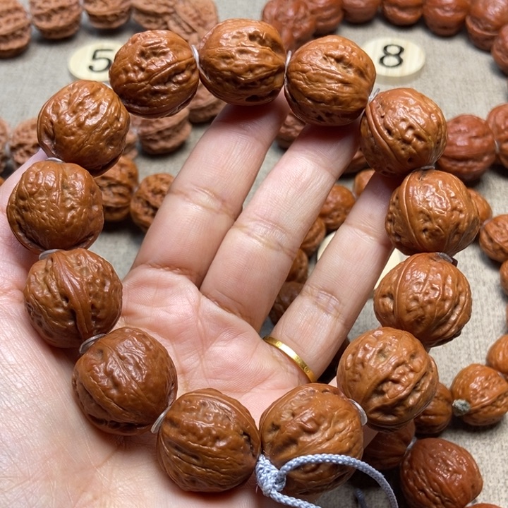 文玩核桃吊坠油皮蛤蟆