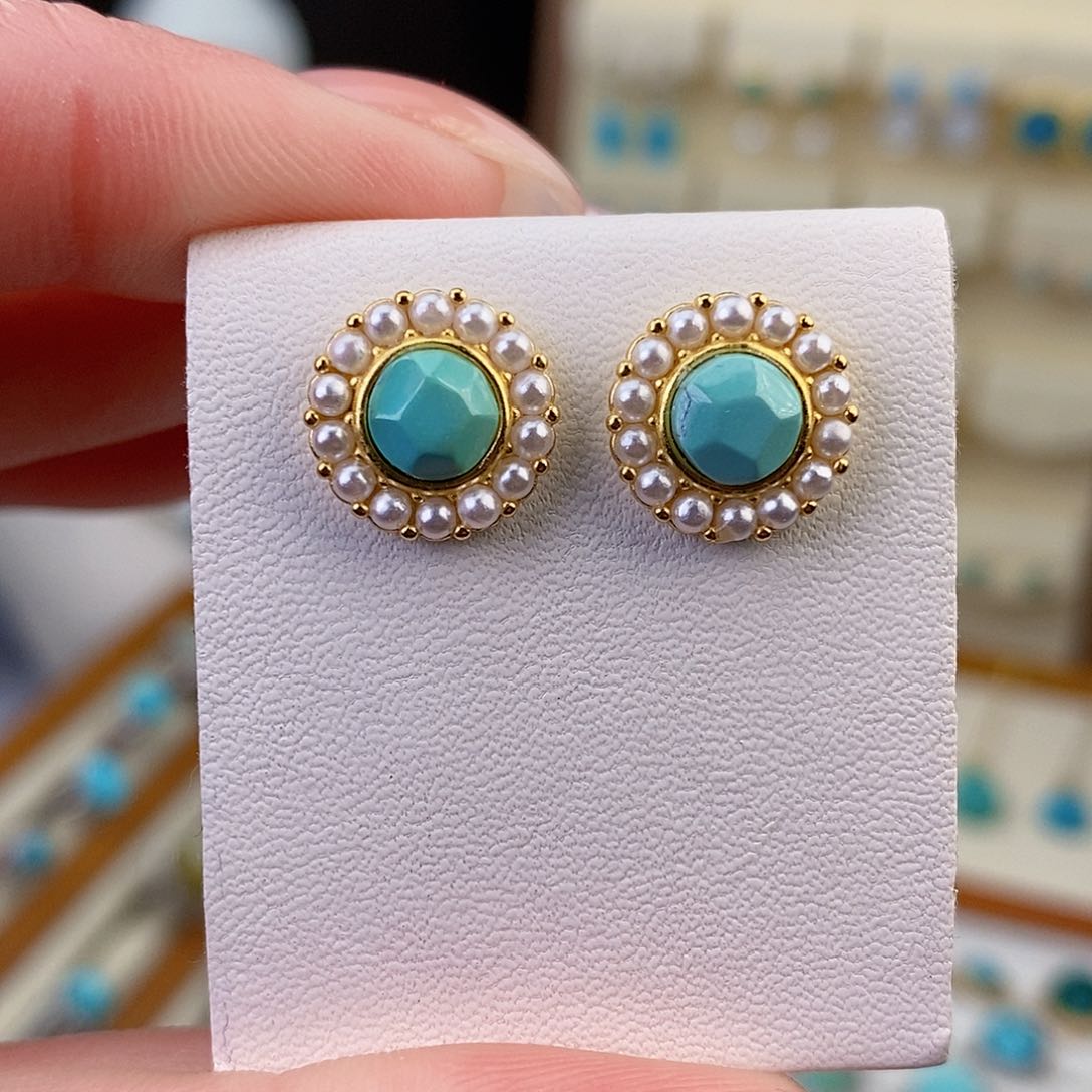 未镶嵌绿松石耳饰