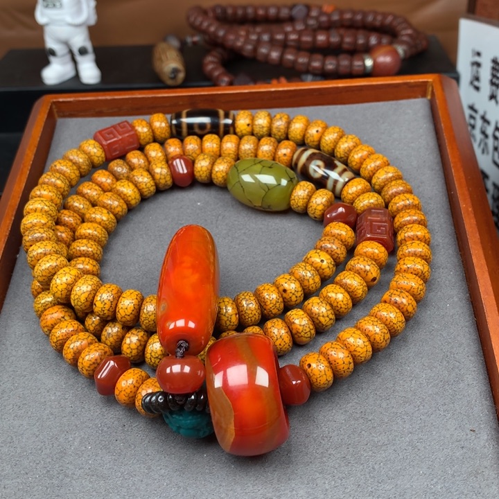 星月菩提吊坠?***豹星月