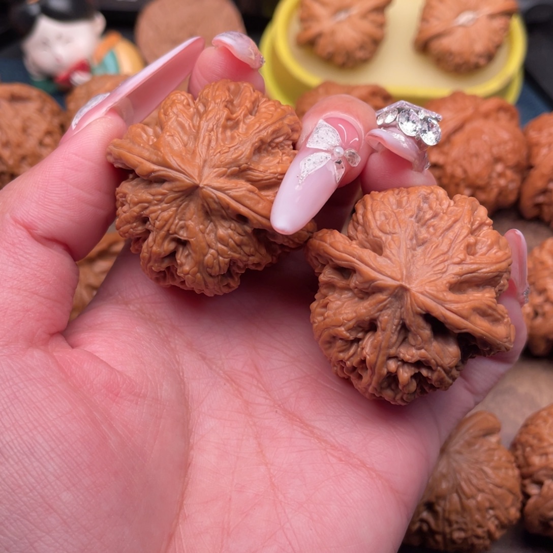 文玩核桃把件全品，全家福42粗筋